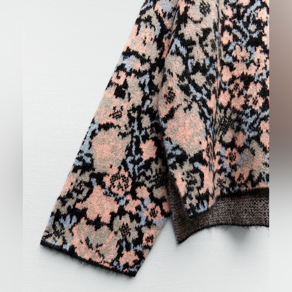 ZARA Floral Jacquard Knit Sweater Size Small - Picture 6 of 12